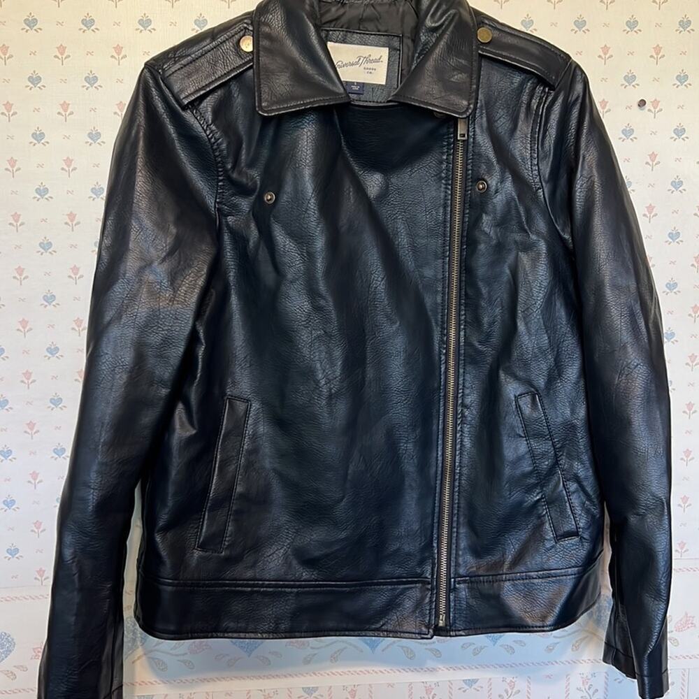 Universal Thread Small Faux Leather Multiple Zipper Polyester Jacket - Picture 6 of 16
